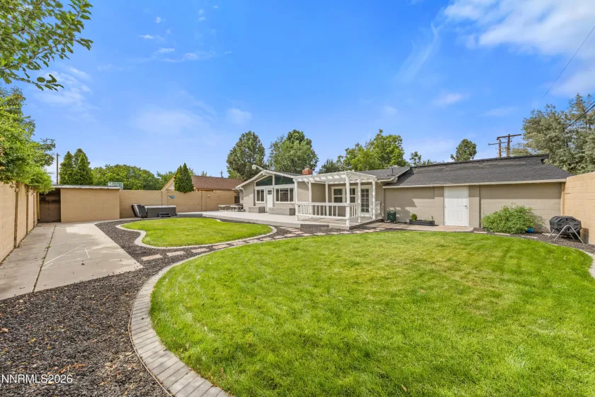 901 Lyman, Reno, Nevada 89509, 4 Bedrooms Bedrooms, ,3 BathroomsBathrooms,Residential,Residential,Lyman,0,260011123