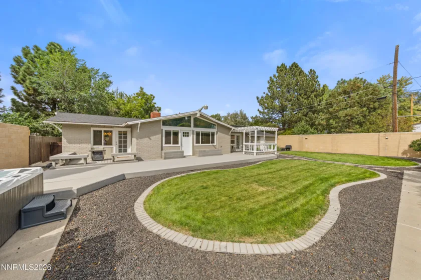 901 Lyman, Reno, Nevada 89509, 4 Bedrooms Bedrooms, ,3 BathroomsBathrooms,Residential,Residential,Lyman,0,260011123