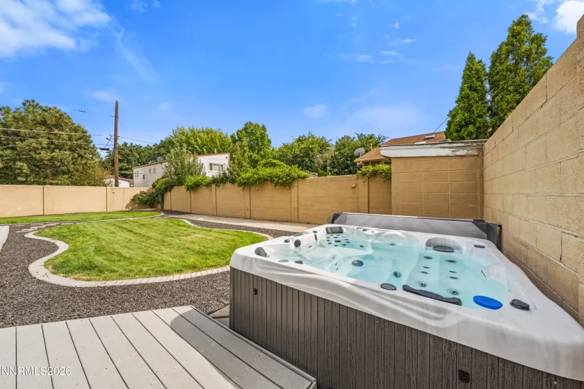 901 Lyman, Reno, Nevada 89509, 4 Bedrooms Bedrooms, ,3 BathroomsBathrooms,Residential,Residential,Lyman,0,260011123