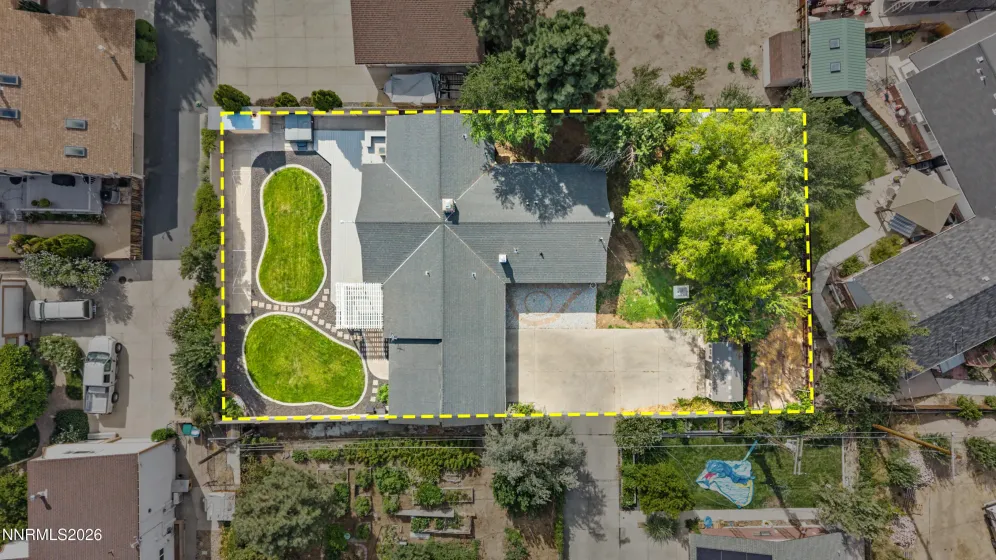 901 Lyman, Reno, Nevada 89509, 4 Bedrooms Bedrooms, ,3 BathroomsBathrooms,Residential,Residential,Lyman,0,260011123
