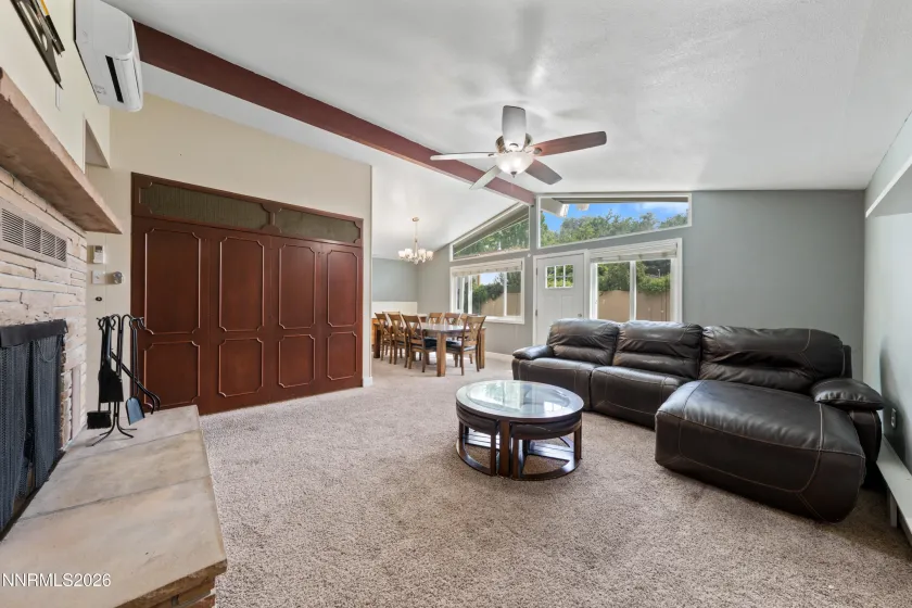901 Lyman, Reno, Nevada 89509, 4 Bedrooms Bedrooms, ,3 BathroomsBathrooms,Residential,Residential,Lyman,0,260011123