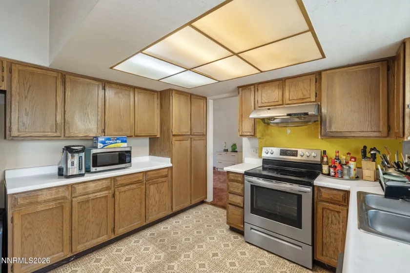 1751 Golden Spike, Sparks, Nevada 89434, 4 Bedrooms Bedrooms, ,3 BathroomsBathrooms,Residential,Residential,Golden Spike,0,260011127