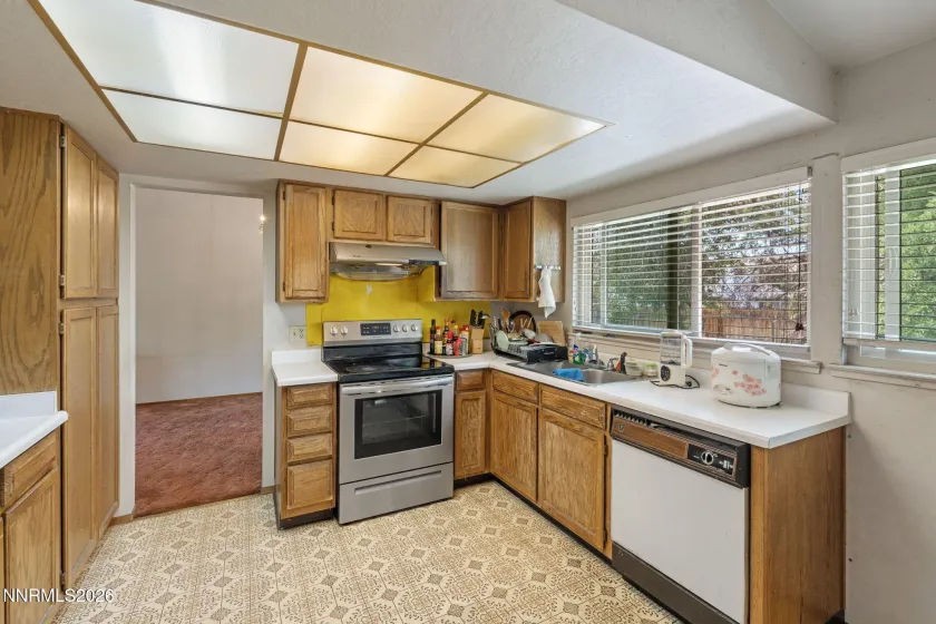 1751 Golden Spike, Sparks, Nevada 89434, 4 Bedrooms Bedrooms, ,3 BathroomsBathrooms,Residential,Residential,Golden Spike,0,260011127