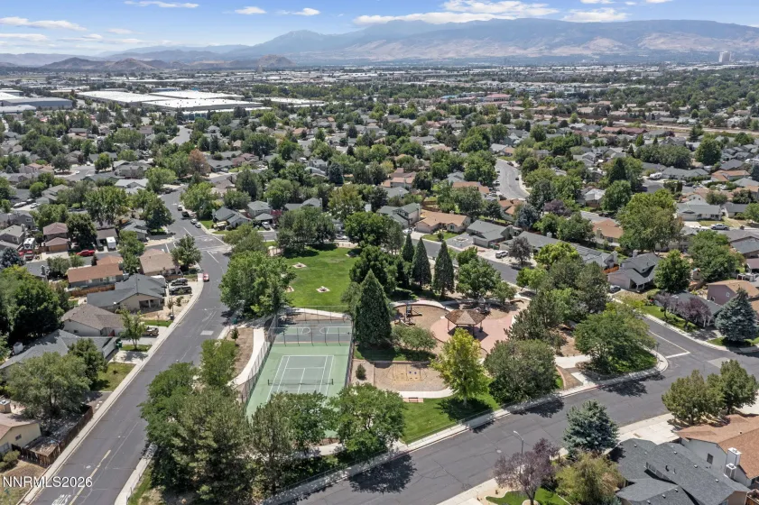 1751 Golden Spike, Sparks, Nevada 89434, 4 Bedrooms Bedrooms, ,3 BathroomsBathrooms,Residential,Residential,Golden Spike,0,260011127