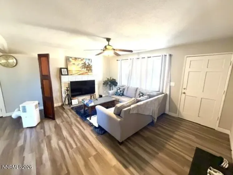 1505 Oliver, Reno, Nevada 89512, 3 Bedrooms Bedrooms, ,1 BathroomBathrooms,Residential,Residential,Oliver,0,260011133
