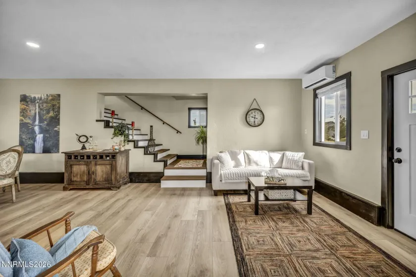 15950 Carl, Reno, Nevada 89511, 2 Bedrooms Bedrooms, ,2 BathroomsBathrooms,Residential,Residential,Carl,0,260011136