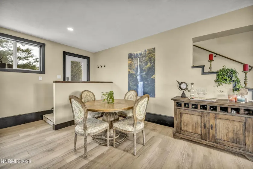 15950 Carl, Reno, Nevada 89511, 2 Bedrooms Bedrooms, ,2 BathroomsBathrooms,Residential,Residential,Carl,0,260011136