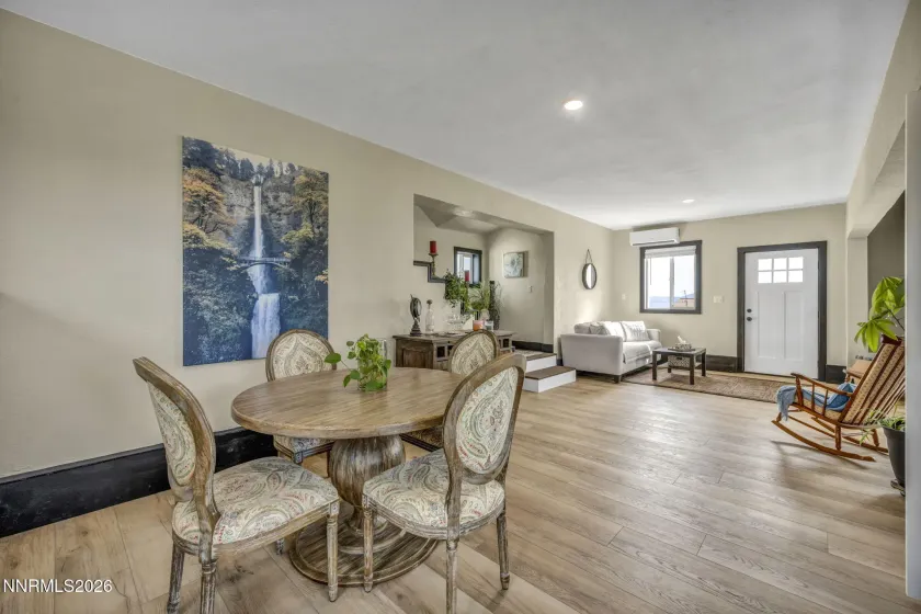 15950 Carl, Reno, Nevada 89511, 2 Bedrooms Bedrooms, ,2 BathroomsBathrooms,Residential,Residential,Carl,0,260011136