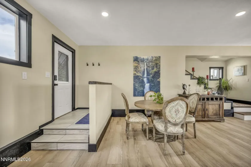 15950 Carl, Reno, Nevada 89511, 2 Bedrooms Bedrooms, ,2 BathroomsBathrooms,Residential,Residential,Carl,0,260011136