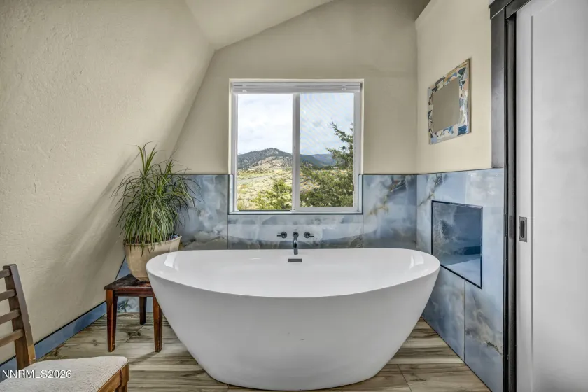 15950 Carl, Reno, Nevada 89511, 2 Bedrooms Bedrooms, ,2 BathroomsBathrooms,Residential,Residential,Carl,0,260011136
