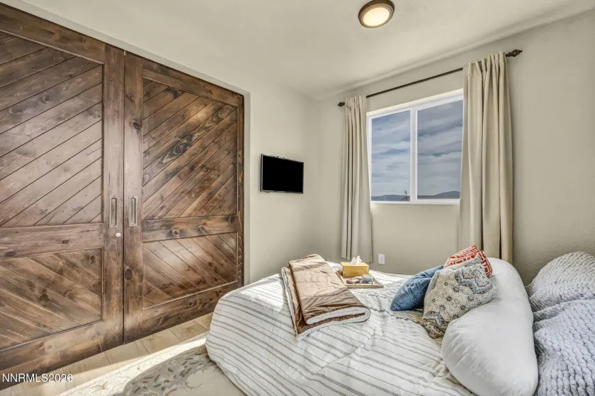 15950 Carl, Reno, Nevada 89511, 2 Bedrooms Bedrooms, ,2 BathroomsBathrooms,Residential,Residential,Carl,0,260011136