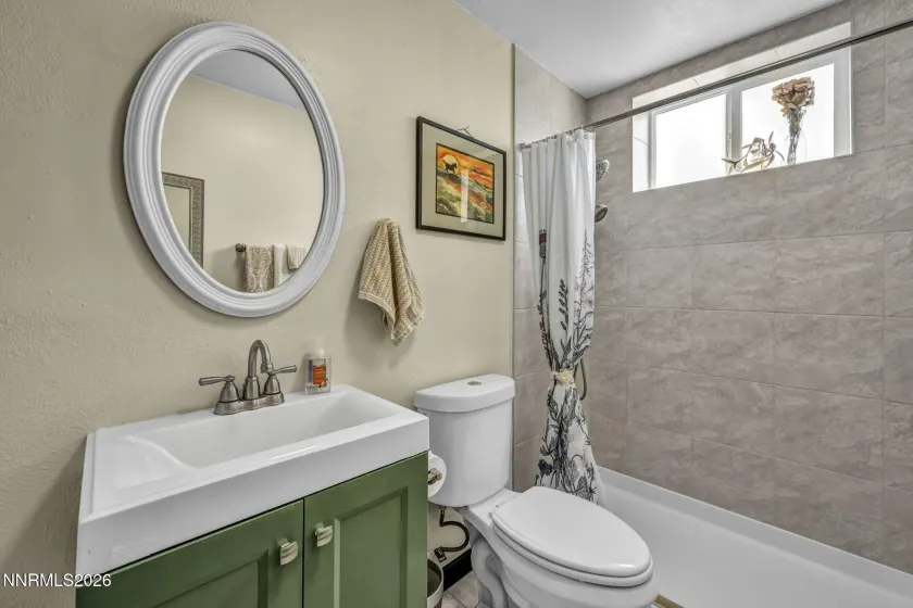 15950 Carl, Reno, Nevada 89511, 2 Bedrooms Bedrooms, ,2 BathroomsBathrooms,Residential,Residential,Carl,0,260011136