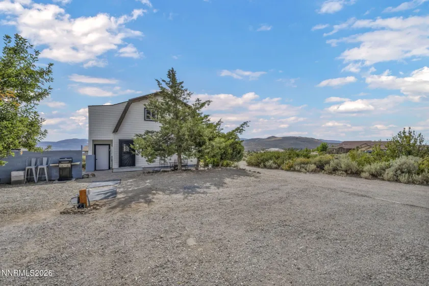 15950 Carl, Reno, Nevada 89511, 2 Bedrooms Bedrooms, ,2 BathroomsBathrooms,Residential,Residential,Carl,0,260011136