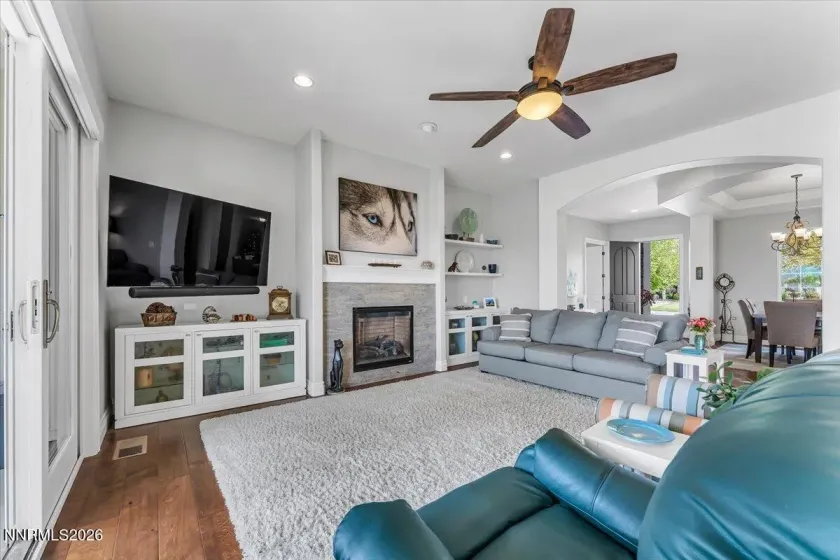 7365 Silver King, Sparks, Nevada 89436, 4 Bedrooms Bedrooms, ,3 BathroomsBathrooms,Residential,Residential,Silver King,0,260011106