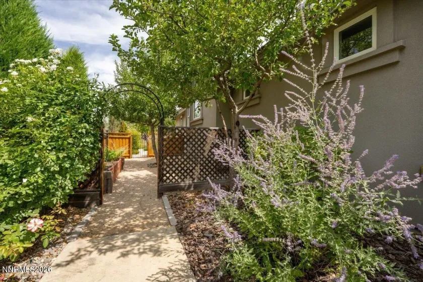 7365 Silver King, Sparks, Nevada 89436, 4 Bedrooms Bedrooms, ,3 BathroomsBathrooms,Residential,Residential,Silver King,0,260011106