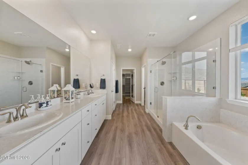 10480 Mine Shaft, Reno, Nevada 89521, 4 Bedrooms Bedrooms, ,3 BathroomsBathrooms,Residential,Residential,Mine Shaft,0,260011112