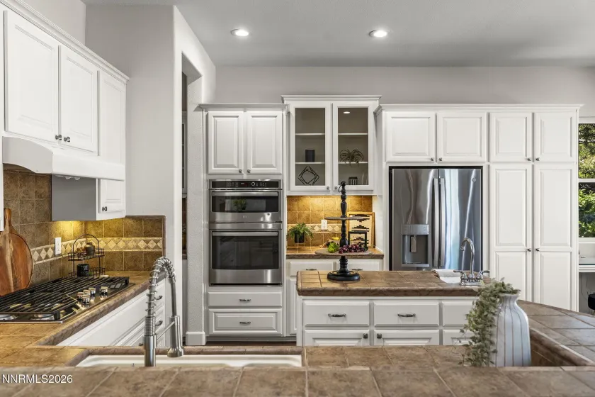 7661 Autumn Ridge, Reno, Nevada 89523, 3 Bedrooms Bedrooms, ,2 BathroomsBathrooms,Residential,Residential,Autumn Ridge,0,260011140
