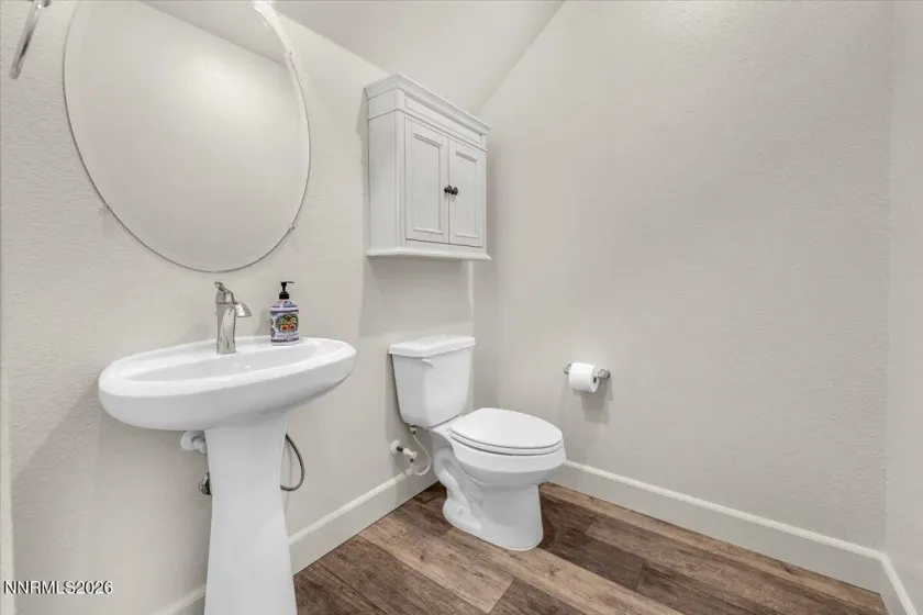Powder room