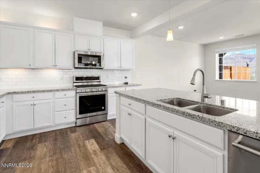 1880 Dark Horse, Reno, Nevada 89521, 3 Bedrooms Bedrooms, ,3 BathroomsBathrooms,Residential,Residential,Dark Horse,0,260011146