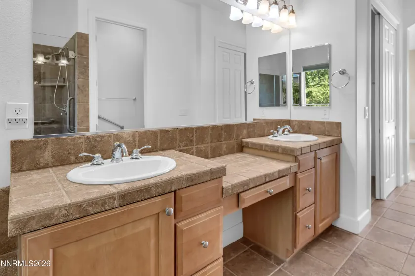 4540 Cobra, Sparks, Nevada 89436, 4 Bedrooms Bedrooms, ,3 BathroomsBathrooms,Residential,Residential,Cobra,0,260011149