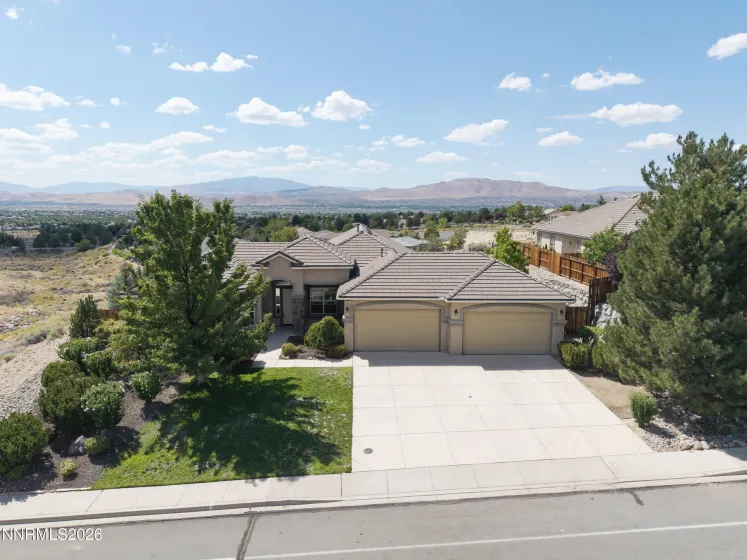 4540 Cobra, Sparks, Nevada 89436, 4 Bedrooms Bedrooms, ,3 BathroomsBathrooms,Residential,Residential,Cobra,0,260011149