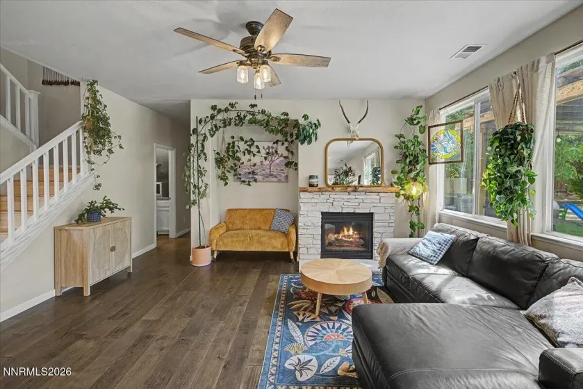 866 University Park, Reno, Nevada 89512, 4 Bedrooms Bedrooms, ,3 BathroomsBathrooms,Residential,Residential,University Park,0,260011150