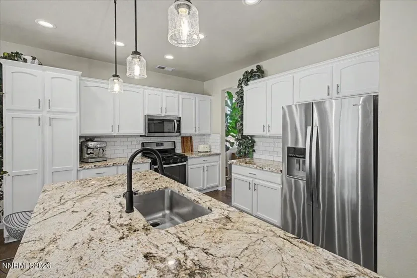 866 University Park, Reno, Nevada 89512, 4 Bedrooms Bedrooms, ,3 BathroomsBathrooms,Residential,Residential,University Park,0,260011150