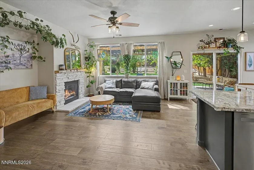 866 University Park, Reno, Nevada 89512, 4 Bedrooms Bedrooms, ,3 BathroomsBathrooms,Residential,Residential,University Park,0,260011150
