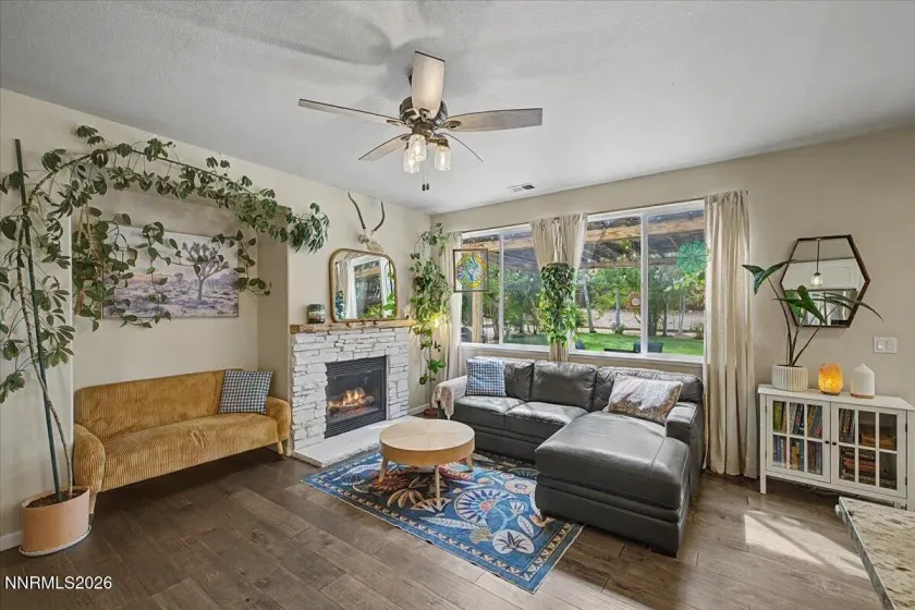 866 University Park, Reno, Nevada 89512, 4 Bedrooms Bedrooms, ,3 BathroomsBathrooms,Residential,Residential,University Park,0,260011150