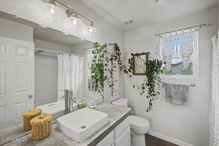 866 University Park, Reno, Nevada 89512, 4 Bedrooms Bedrooms, ,3 BathroomsBathrooms,Residential,Residential,University Park,0,260011150