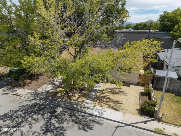 1803 Nevada, Carson City, Nevada 89703, 2 Bedrooms Bedrooms, ,1 BathroomBathrooms,Residential,Residential,Nevada,0,260011188