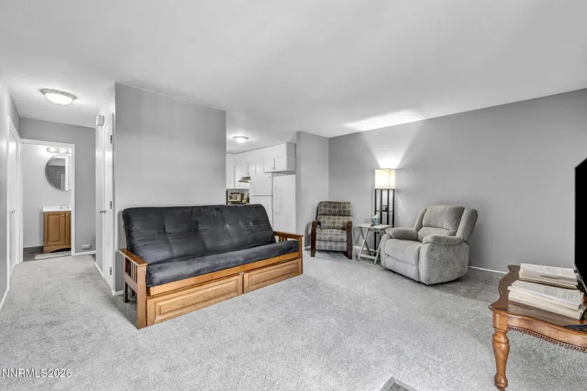 5 Smithridge, Reno, Nevada 89502, 2 Bedrooms Bedrooms, ,2 BathroomsBathrooms,Residential,Residential,Smithridge,0,260011155
