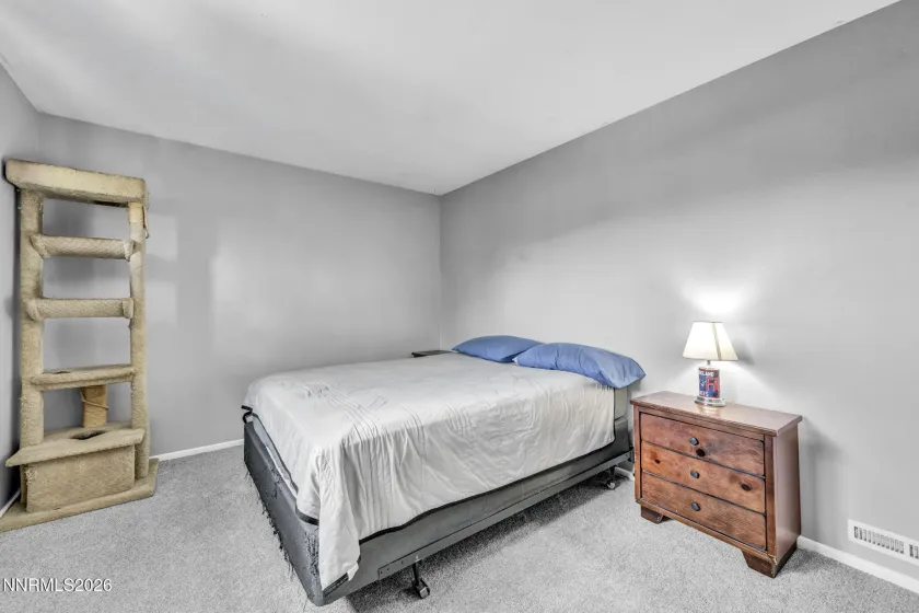 5 Smithridge, Reno, Nevada 89502, 2 Bedrooms Bedrooms, ,2 BathroomsBathrooms,Residential,Residential,Smithridge,0,260011155
