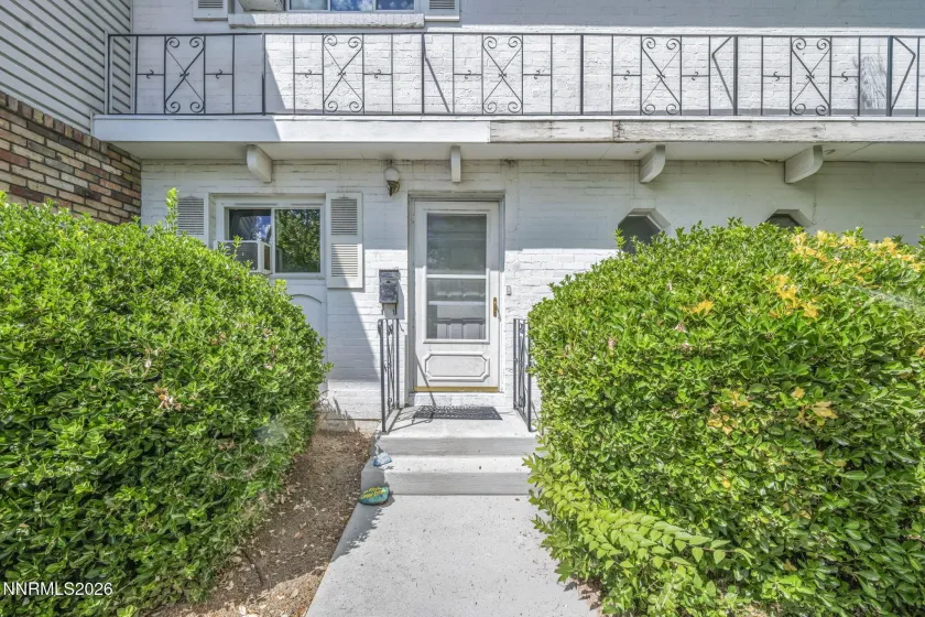 5 Smithridge, Reno, Nevada 89502, 2 Bedrooms Bedrooms, ,2 BathroomsBathrooms,Residential,Residential,Smithridge,0,260011155