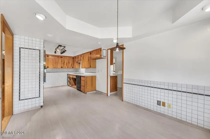 2470 Riviera, Reno, Nevada 89509, 3 Bedrooms Bedrooms, ,2 BathroomsBathrooms,Residential,Residential,Riviera,0,260011156