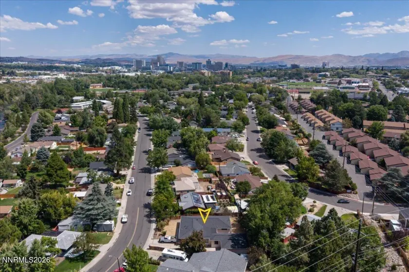 2470 Riviera, Reno, Nevada 89509, 3 Bedrooms Bedrooms, ,2 BathroomsBathrooms,Residential,Residential,Riviera,0,260011156