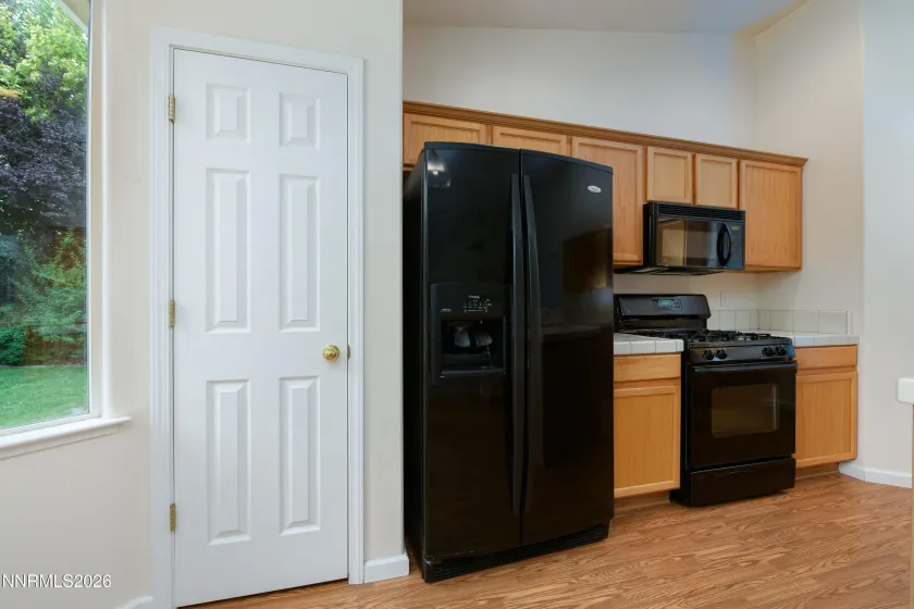 1381 Brooke, Gardnerville, Nevada 89410, 3 Bedrooms Bedrooms, ,2 BathroomsBathrooms,Residential,Residential,Brooke,0,260011157