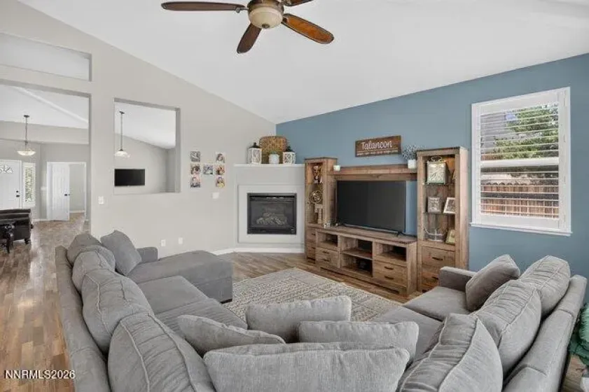 1245 Saxon, Spanish Springs, Nevada 89441, 4 Bedrooms Bedrooms, ,3 BathroomsBathrooms,Residential,Residential,Saxon,0,260011160