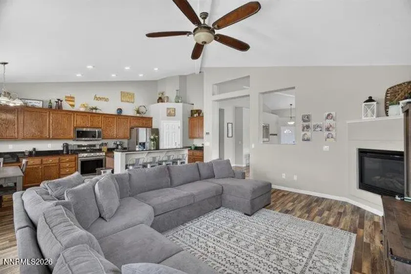 1245 Saxon, Spanish Springs, Nevada 89441, 4 Bedrooms Bedrooms, ,3 BathroomsBathrooms,Residential,Residential,Saxon,0,260011160