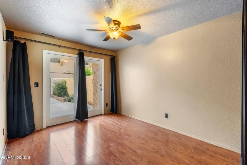 8690 Dixon, Reno, Nevada 89511, 3 Bedrooms Bedrooms, ,2 BathroomsBathrooms,Residential,Residential,Dixon,0,260011165