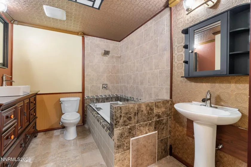 8690 Dixon, Reno, Nevada 89511, 3 Bedrooms Bedrooms, ,2 BathroomsBathrooms,Residential,Residential,Dixon,0,260011165