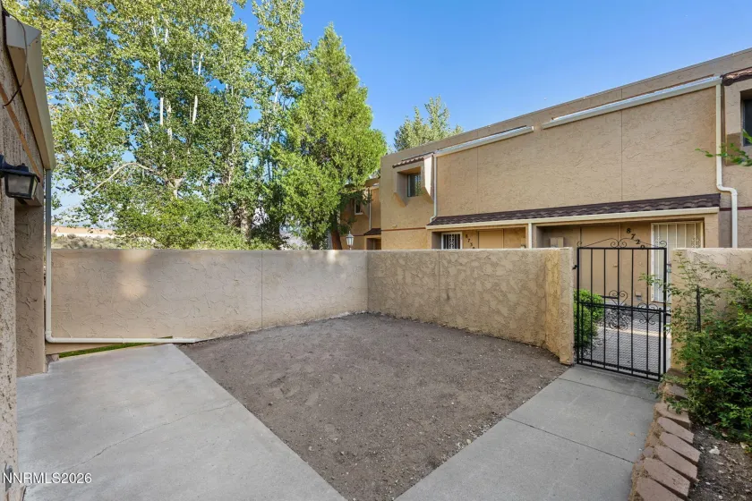 8690 Dixon, Reno, Nevada 89511, 3 Bedrooms Bedrooms, ,2 BathroomsBathrooms,Residential,Residential,Dixon,0,260011165