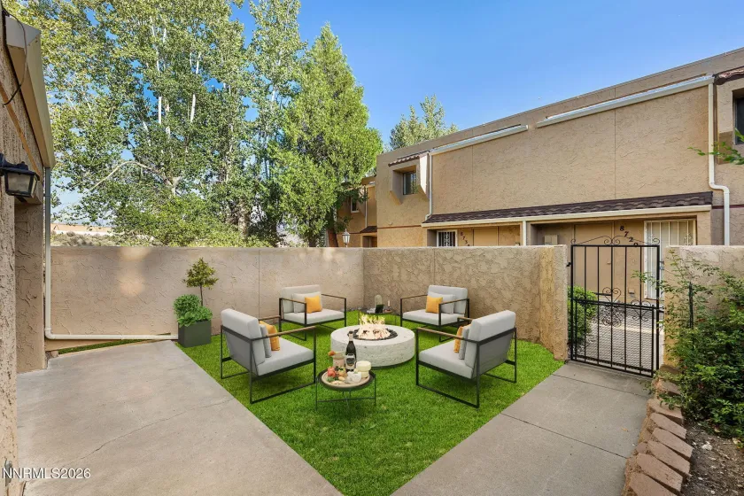 8690 Dixon, Reno, Nevada 89511, 3 Bedrooms Bedrooms, ,2 BathroomsBathrooms,Residential,Residential,Dixon,0,260011165