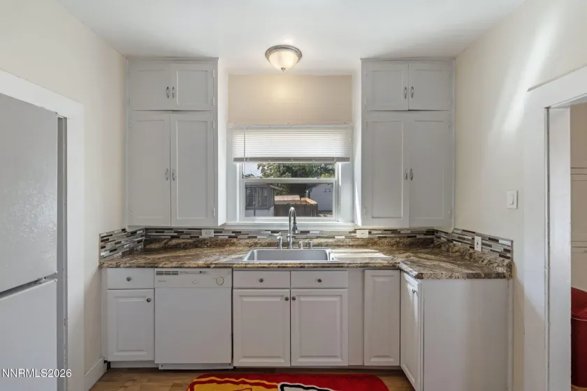 529 11th, Sparks, Nevada 89431, 2 Bedrooms Bedrooms, ,1 BathroomBathrooms,Residential,Residential,11th,0,260011168