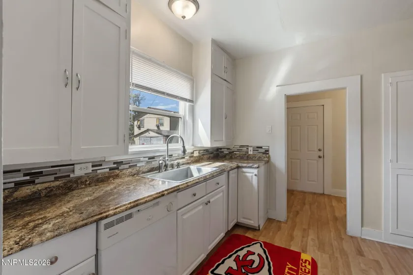 529 11th, Sparks, Nevada 89431, 2 Bedrooms Bedrooms, ,1 BathroomBathrooms,Residential,Residential,11th,0,260011168
