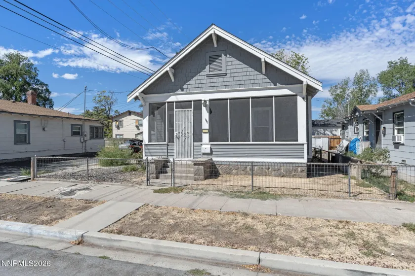 529 11th, Sparks, Nevada 89431, 2 Bedrooms Bedrooms, ,1 BathroomBathrooms,Residential,Residential,11th,0,260011168