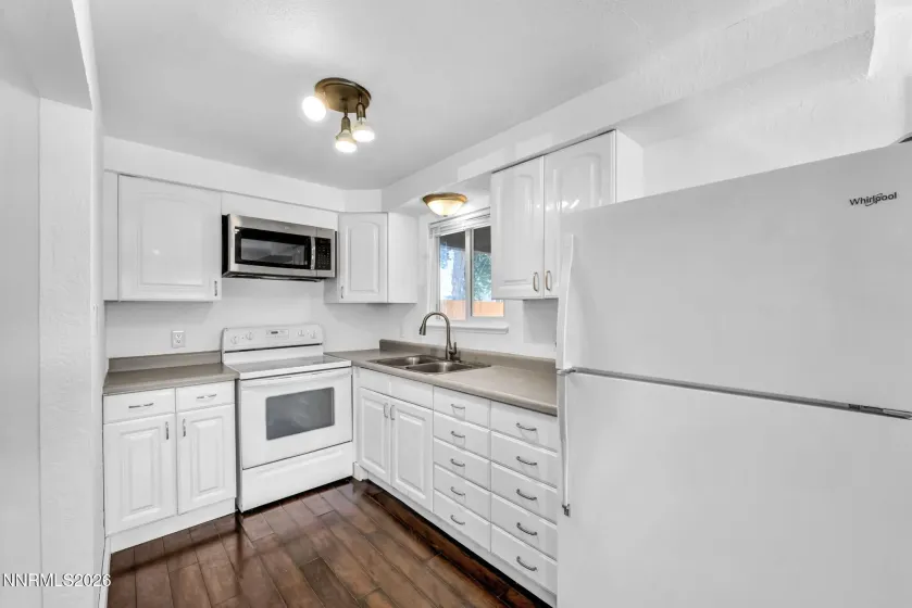 1320 Sharon, Carson City, Nevada 89701, 4 Bedrooms Bedrooms, ,2 BathroomsBathrooms,Residential,Residential,Sharon,0,260011170