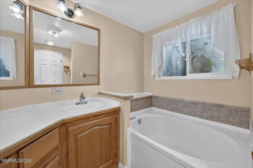 2999 Edmonds, Carson City, Nevada 89701, 3 Bedrooms Bedrooms, ,2 BathroomsBathrooms,Residential,Residential,Edmonds,0,260011172