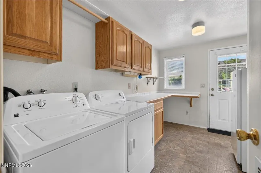 2999 Edmonds, Carson City, Nevada 89701, 3 Bedrooms Bedrooms, ,2 BathroomsBathrooms,Residential,Residential,Edmonds,0,260011172
