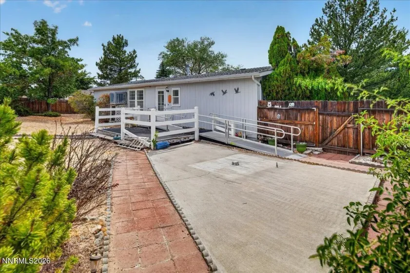2999 Edmonds, Carson City, Nevada 89701, 3 Bedrooms Bedrooms, ,2 BathroomsBathrooms,Residential,Residential,Edmonds,0,260011172